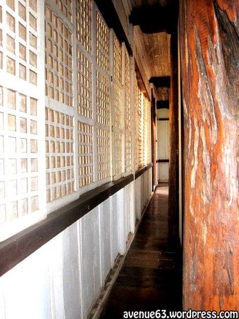 Aliping Namamahay hallway is the only place inside the house where slaves/maids were allowed to step/walk on.